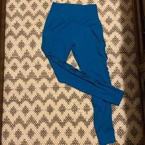 BuffBunny cross my heart leggings